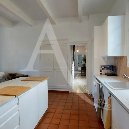 Maison De Maitre Capacite 10 Personnes Avec Piscine, Wifi Et Stationnement Villa *