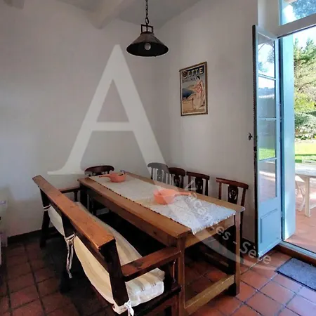 Maison De Maitre Capacite 10 Personnes Avec Piscine, Wifi Et Stationnement *