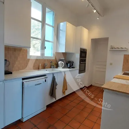 Maison De Maitre Capacite 10 Personnes Avec Piscine, Wifi Et Stationnement *
