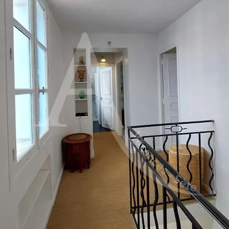 Maison De Maitre Capacite 10 Personnes Avec Piscine, Wifi Et Stationnement Villa *