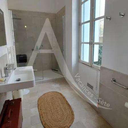 Maison De Maitre Capacite 10 Personnes Avec Piscine, Wifi Et Stationnement